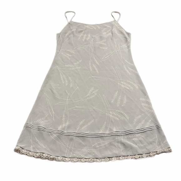 80s/90s European Vintage Silky Botanical Print Lace Trim Slip Dress (Grey) M/L